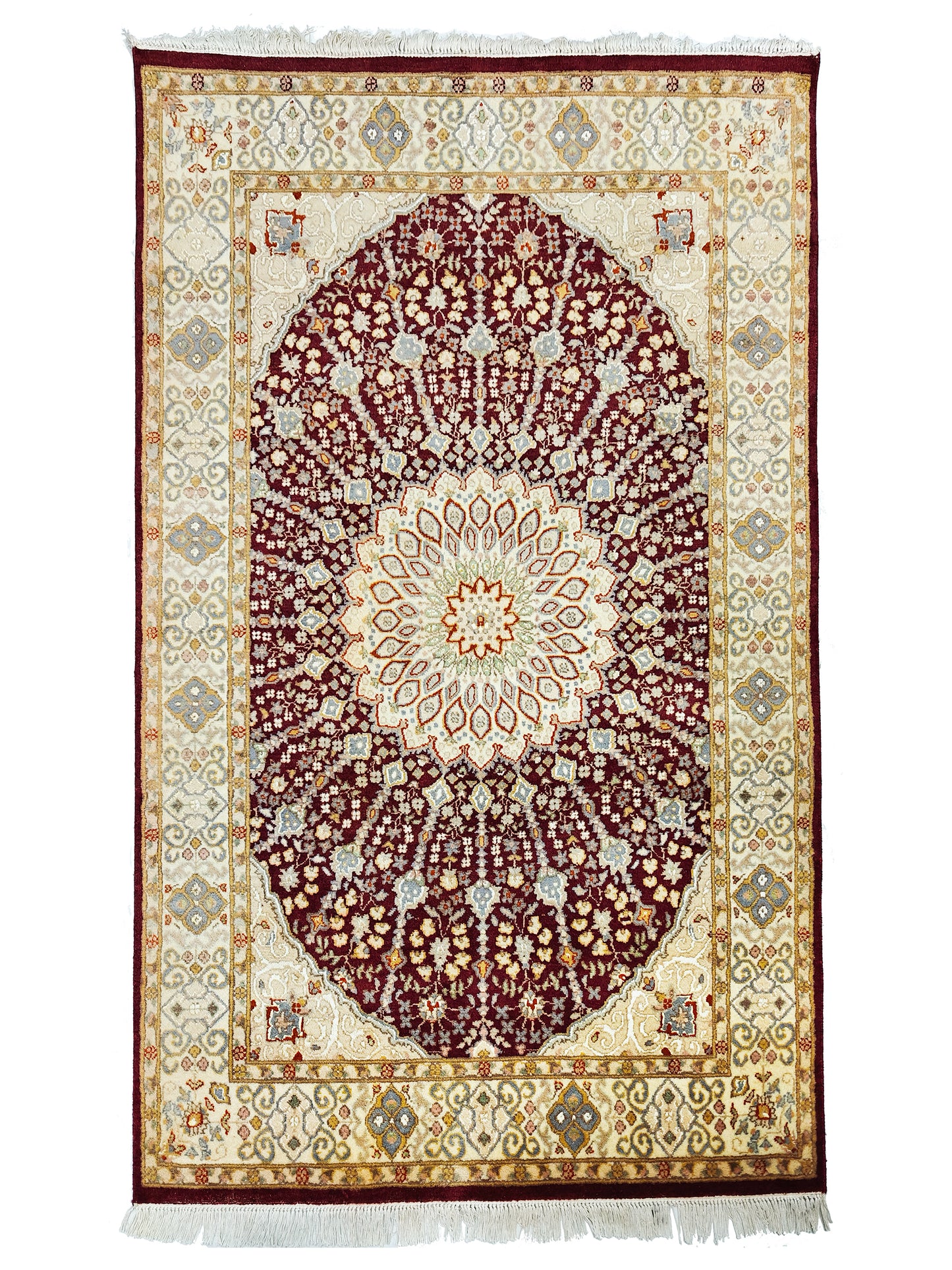 Double knot Rug - 6x4 ft