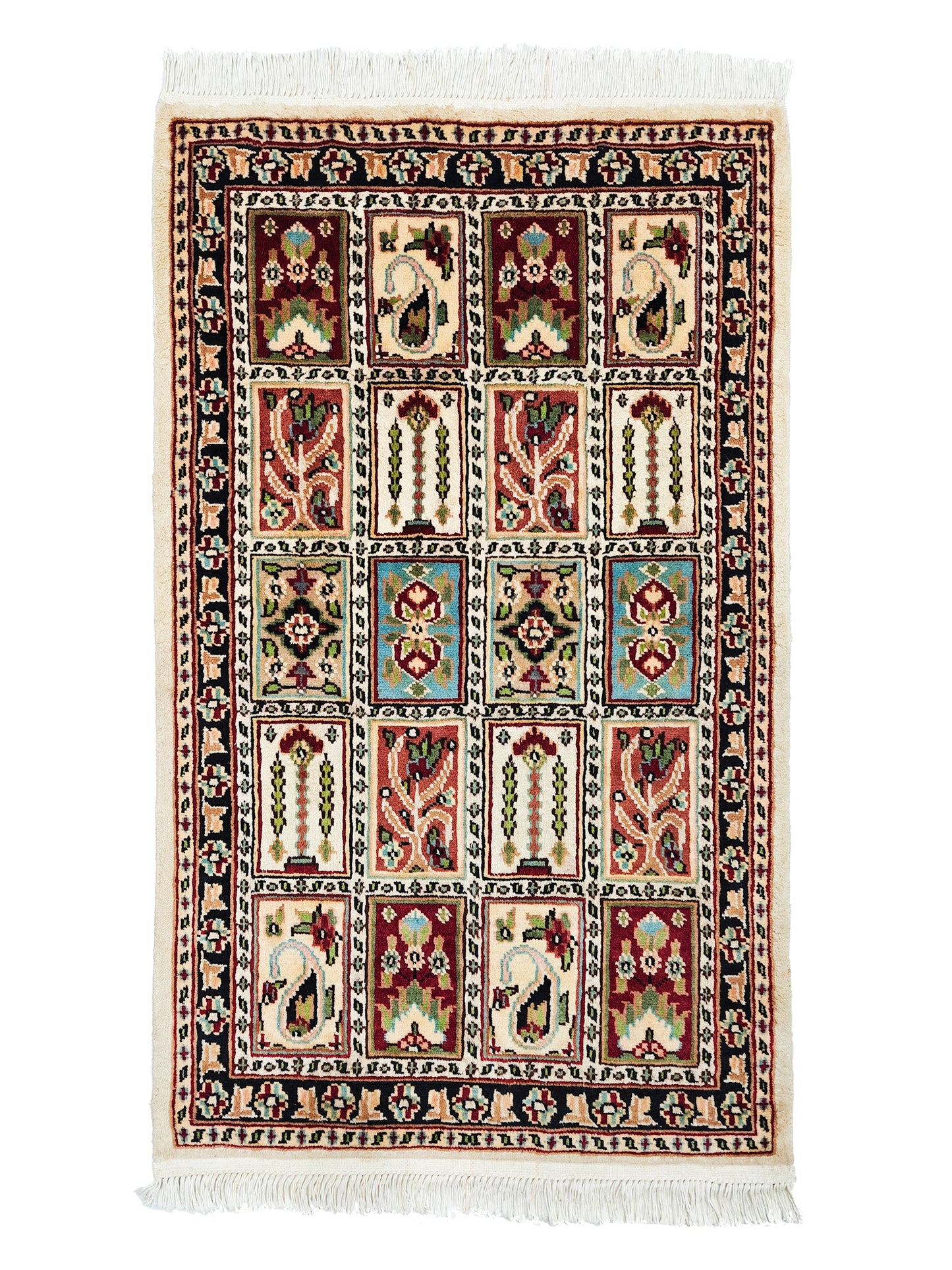 Pak Persian - 2.5x4 ft