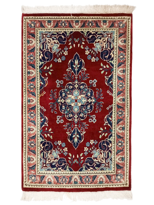 Double Knot - 3x2 ft