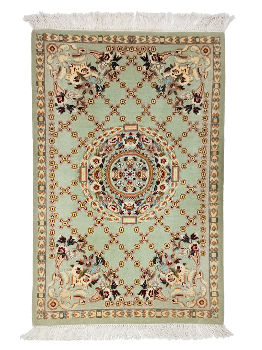 Double Knot - 3x2 ft