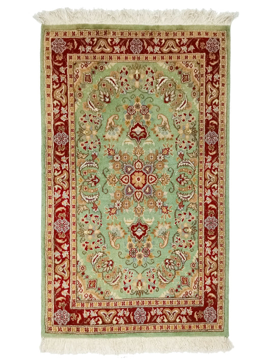 Double Knot - 3x2 ft