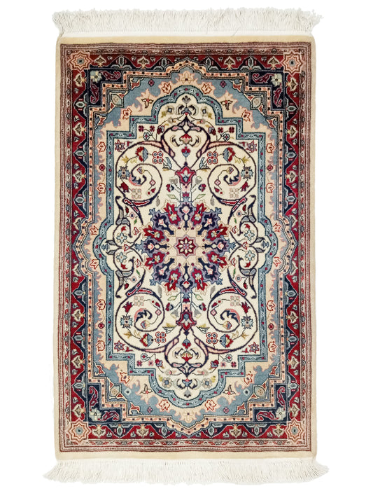 Double Knot - 3x2 ft