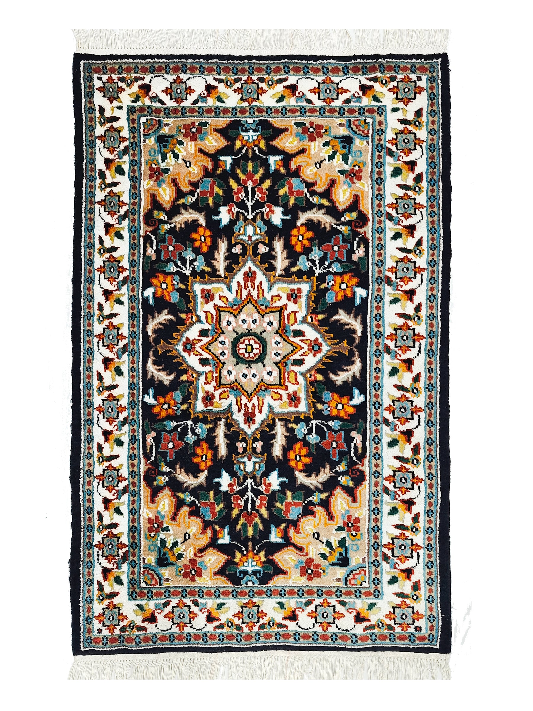 Pak Persian - 2.5x4 ft – Kaku Carpets