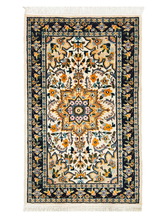 Pak Persian - 2.5x4 ft